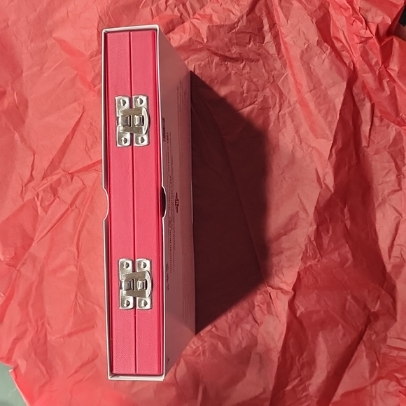 Jeffree star New blood sugar eyeshadow palette - Picture 6 of 7